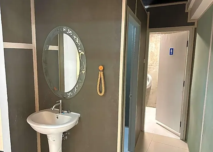 Hotel Ther